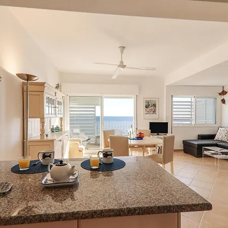 Sail Away Apartment