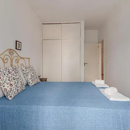 Sail Away Apartment