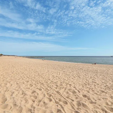 Apartment Sail Away *